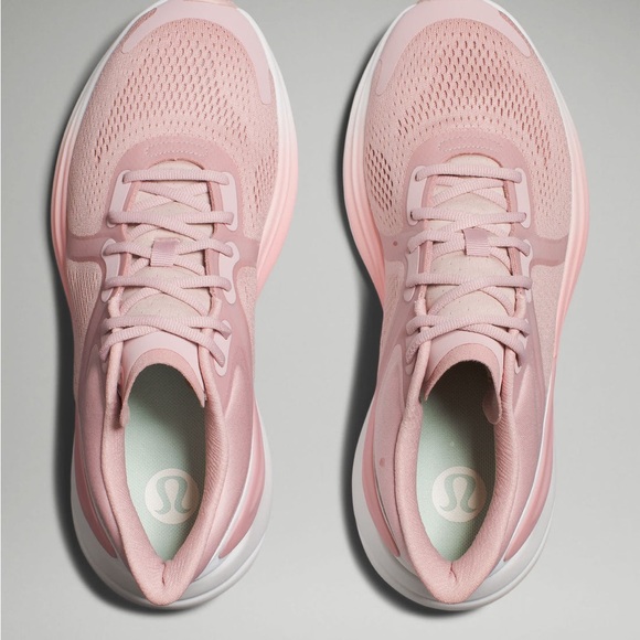 Lululemon Blissfeel Women's Running Shoe - Picture 2 of 12